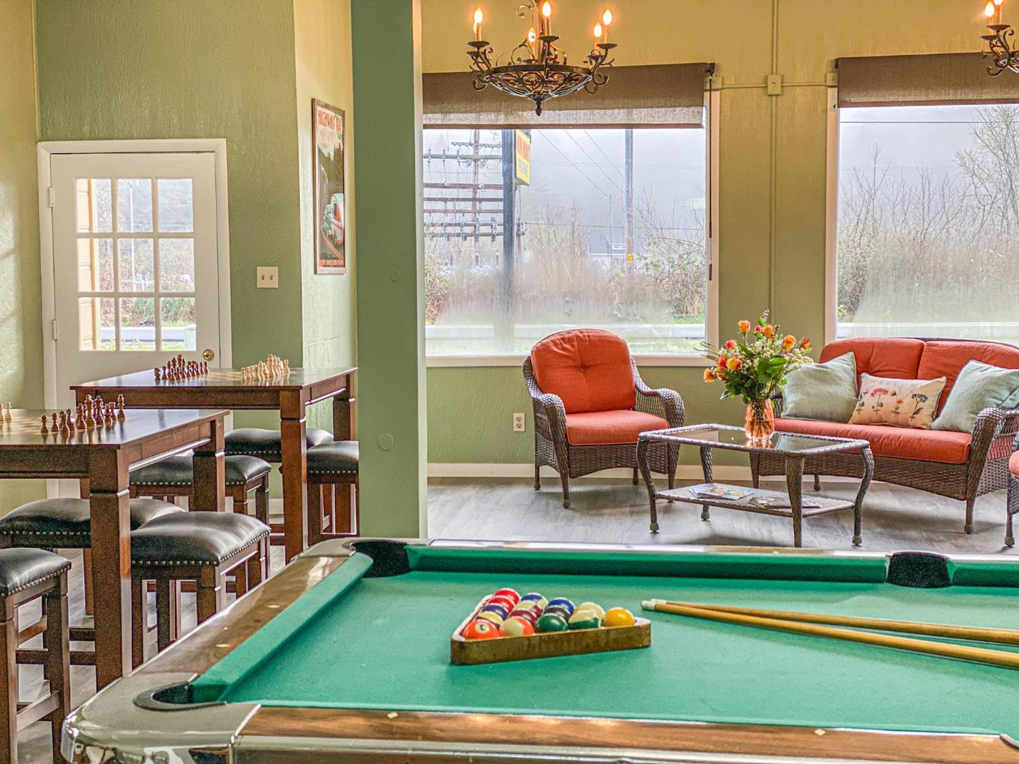Riverview Cozy Home By The River Klamath Exteriér fotografie